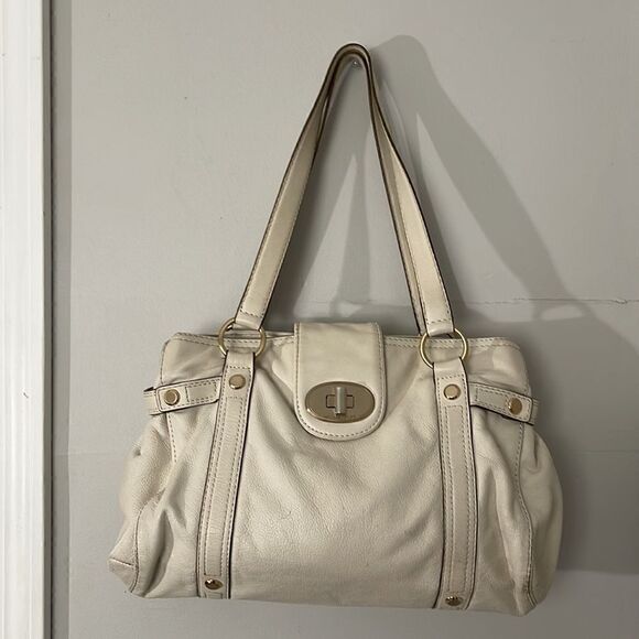 MICHAEL KORS LEATHER SHOULDER BAG - Picture 5 of 13